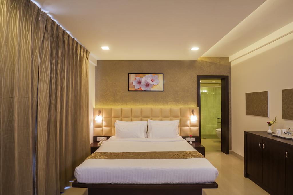 Vinstar Serviced Apartments Хинджевади Стая снимка