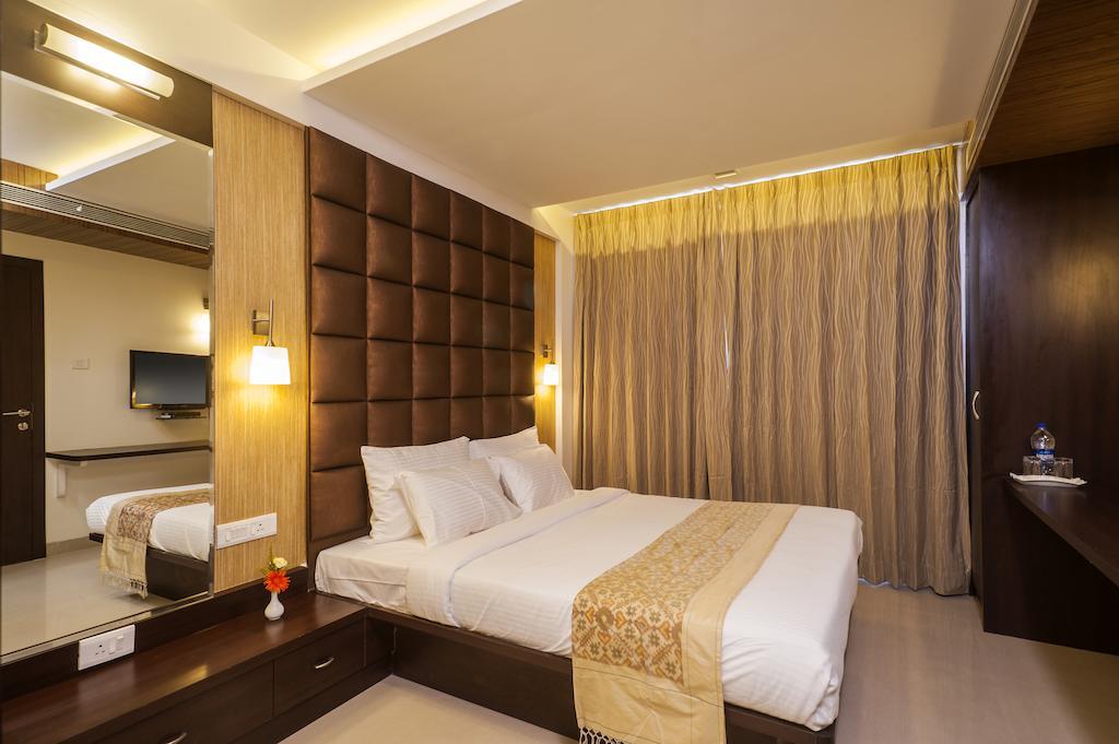 Vinstar Serviced Apartments Хинджевади Стая снимка