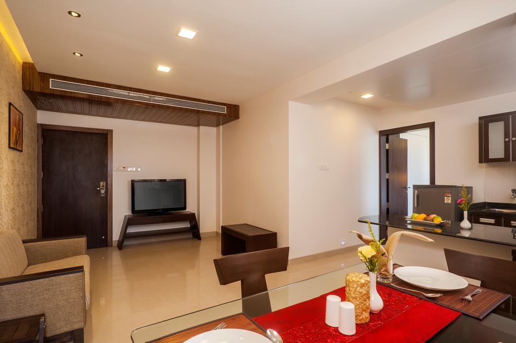 Vinstar Serviced Apartments Хинджевади Екстериор снимка
